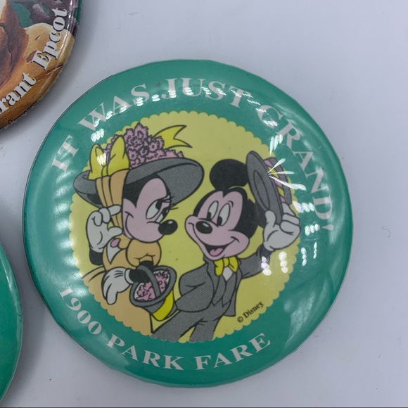Vintage Disney pin buttons bundle of 8 - Picture 6 of 9